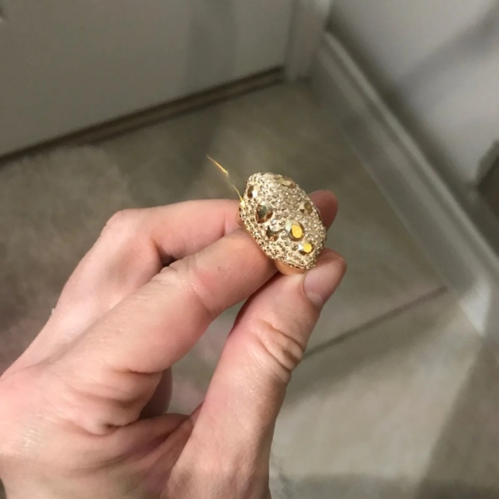 Swarovski ring with topaz stones